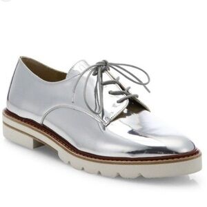 Like new! {Stuart Weitzman} Metro Metallic Leather Oxfords | sz 6.5